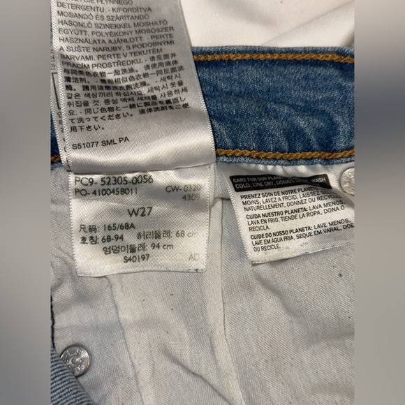 Levi’s Wedgie Skinny Women’s Jeans Size 27 – Medium Wash Distressed - Picture 7 of 7